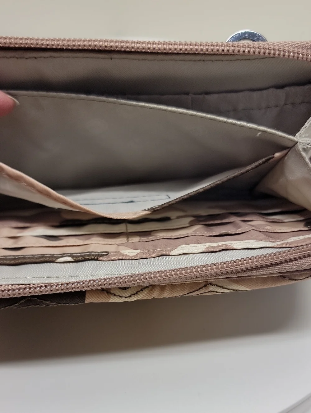 LUG KICKFLIP CONVERTIBLE RFID WALLET CROSSBODY BAG IN LIGHT CAMO